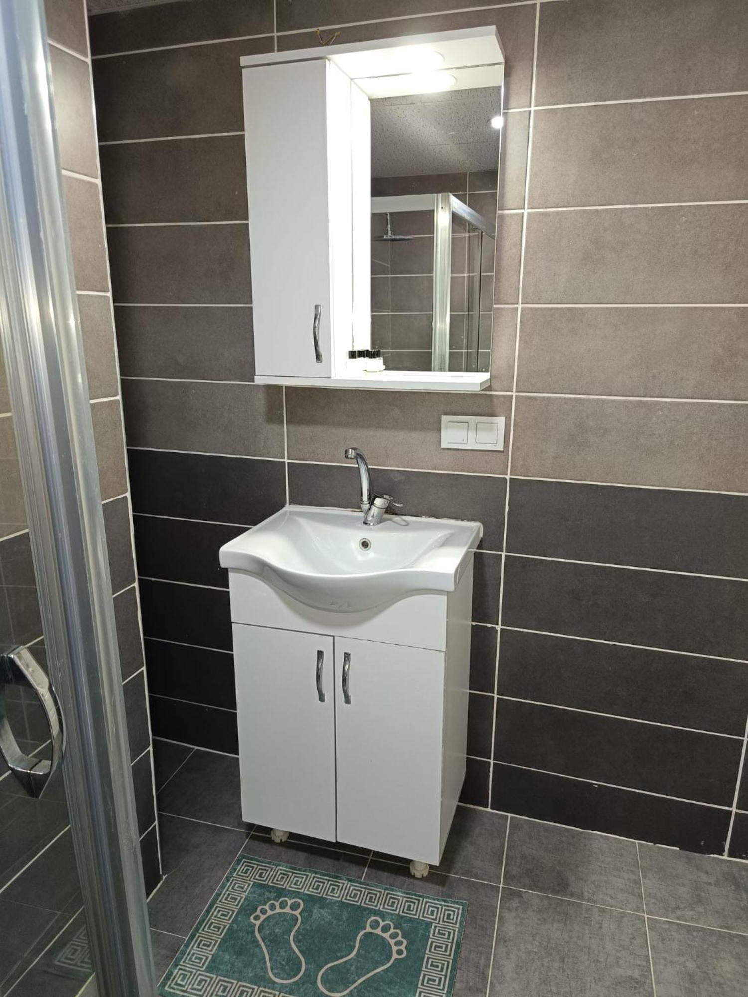 White Crown Apartman Ve Yasam Merkezi Istambul Exterior foto